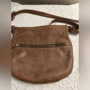 Roots Caramel Brown Leather Crossbody Shoulder Bag adjustable Expandable *stains